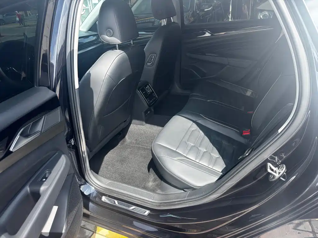 Volkswagen Passat — миниатюра 10