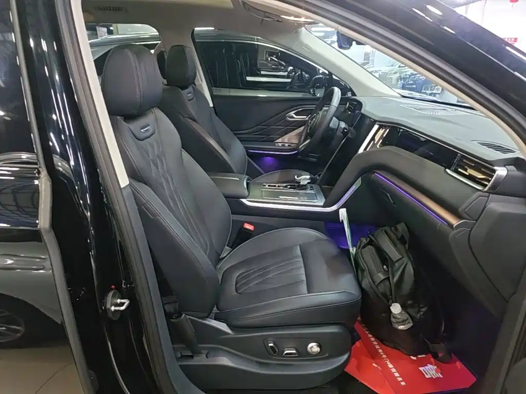 Hongqi Hongqi HS7 PHEV — миниатюра 25