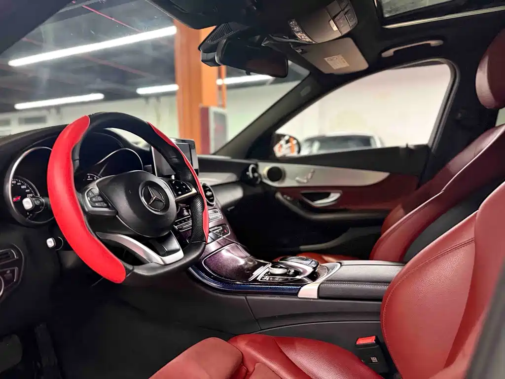 Mercedes-Benz C-Class — миниатюра 7