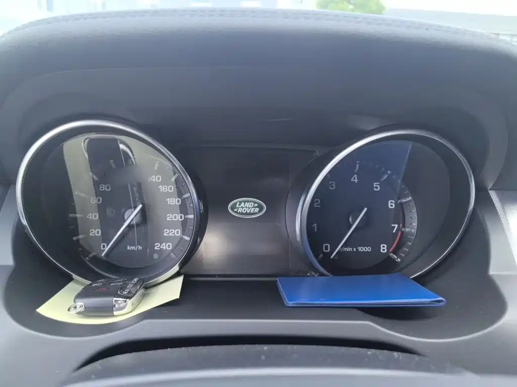 Land Rover Evoque (Import) — миниатюра 4