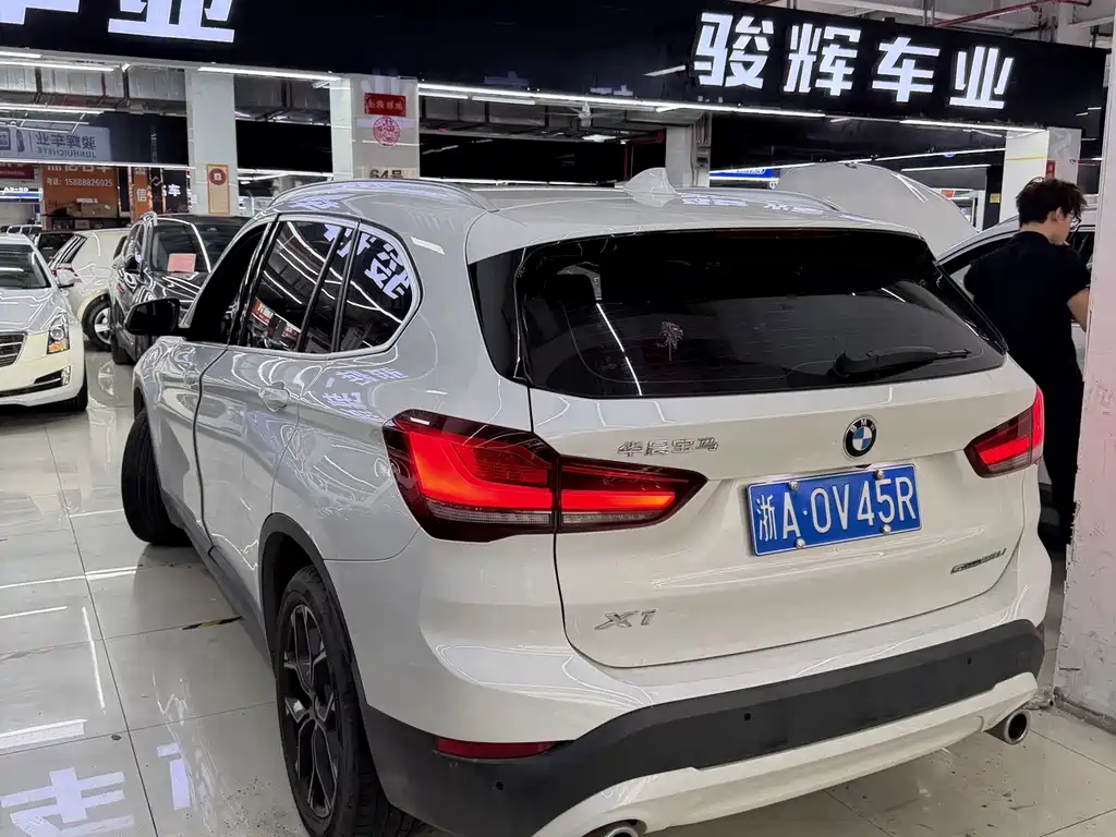 BMW X1 — миниатюра 4