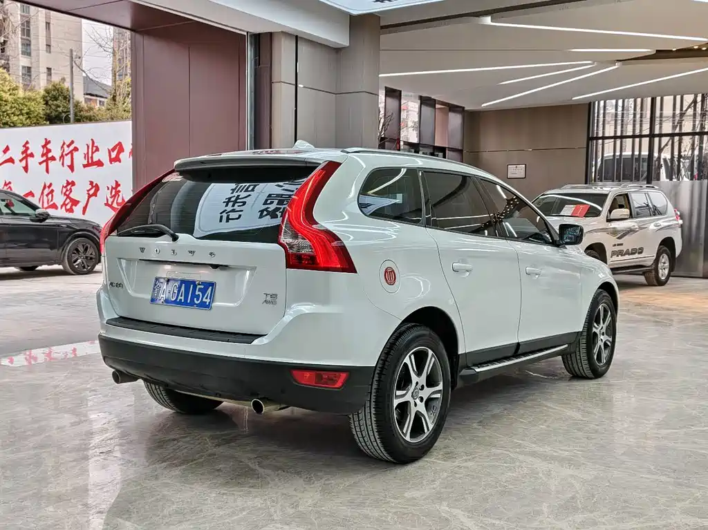 Volvo XC60 (Import) — миниатюра 6