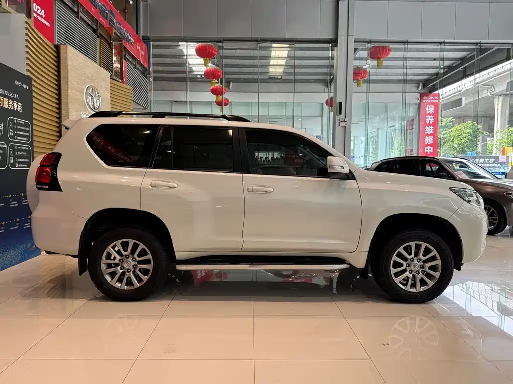 Toyota Land Cruiser Prado 2018 3.5L AT TX-L