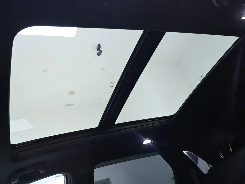 Cadillac XT5 — миниатюра 19