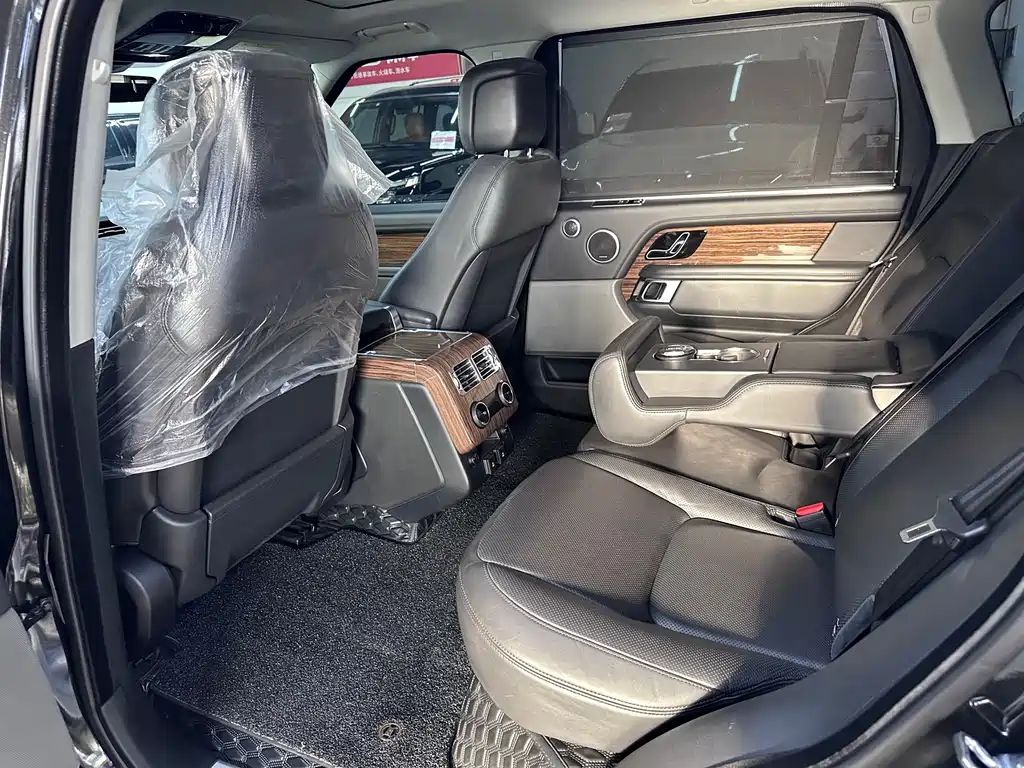 Land Rover Range Rover 2018 3.0 SC V6 Vogue Long Wheelbase