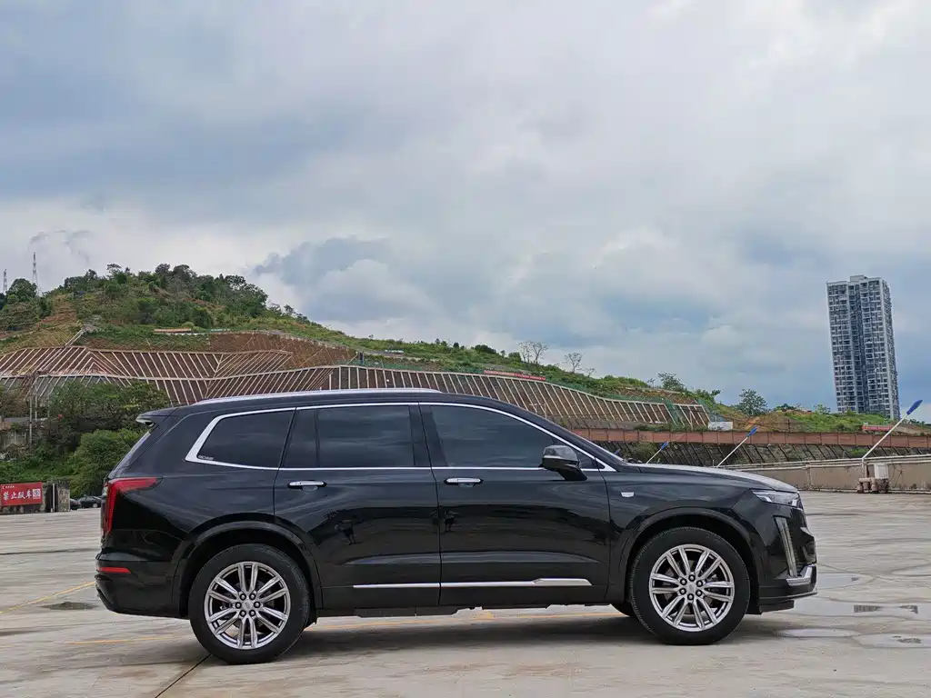 Cadillac XT6 — миниатюра 3