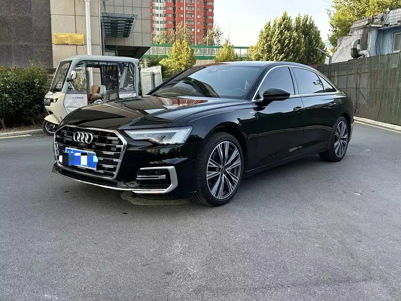 奥迪A6L 2026款 45 TFSI 臻选动感型 2026