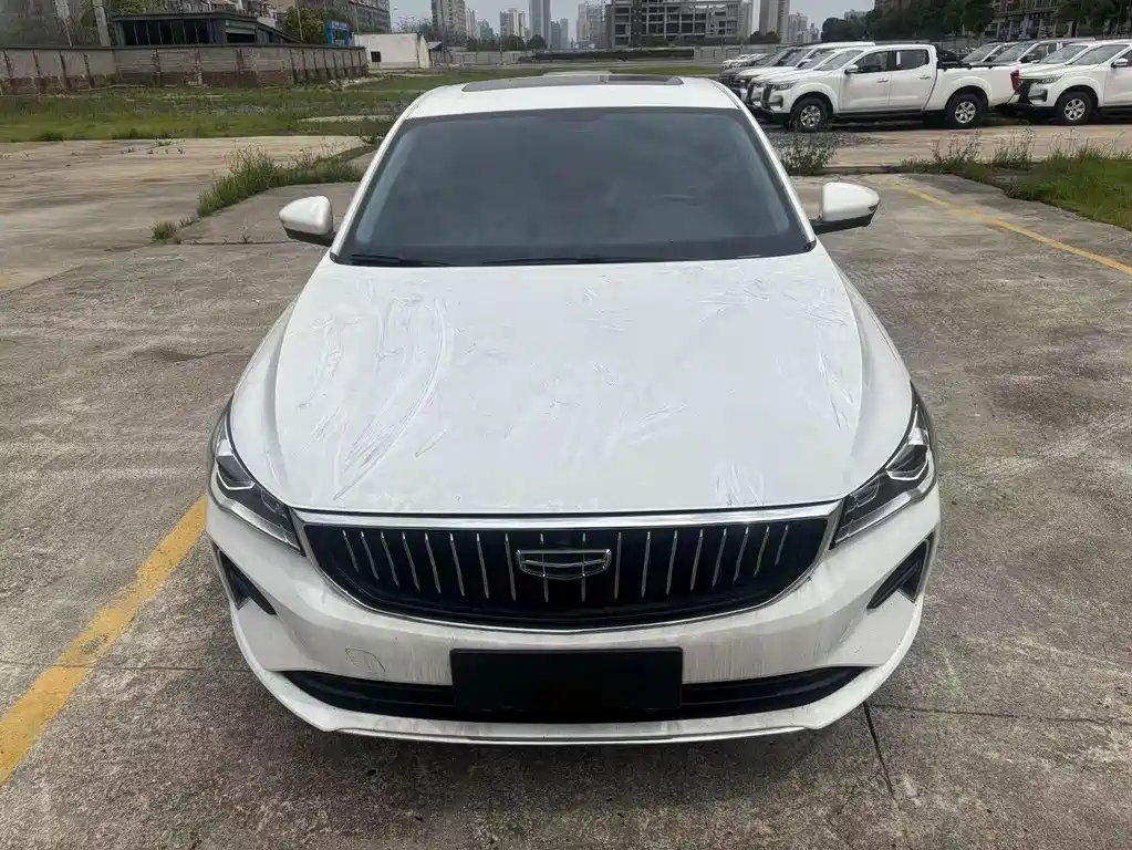 Geely Emgrand — миниатюра 2