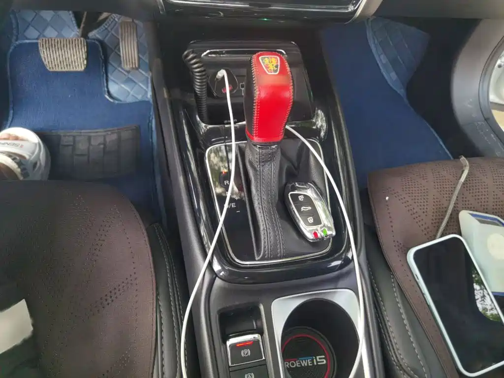Roewe i5 — миниатюра 7