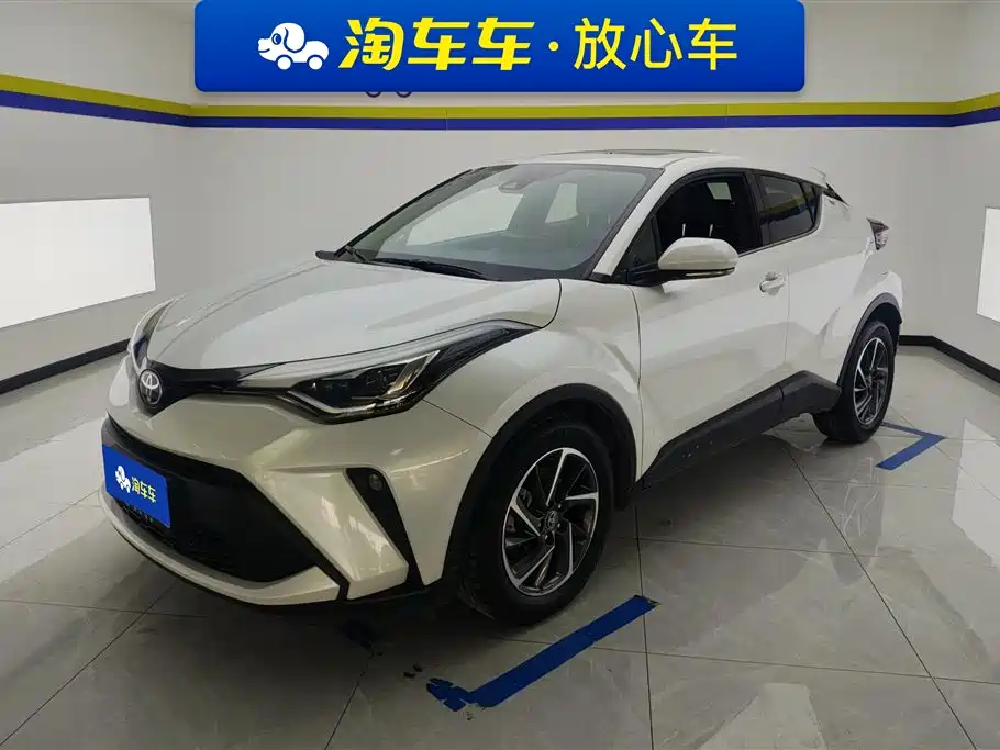 Купить Toyota C-HR