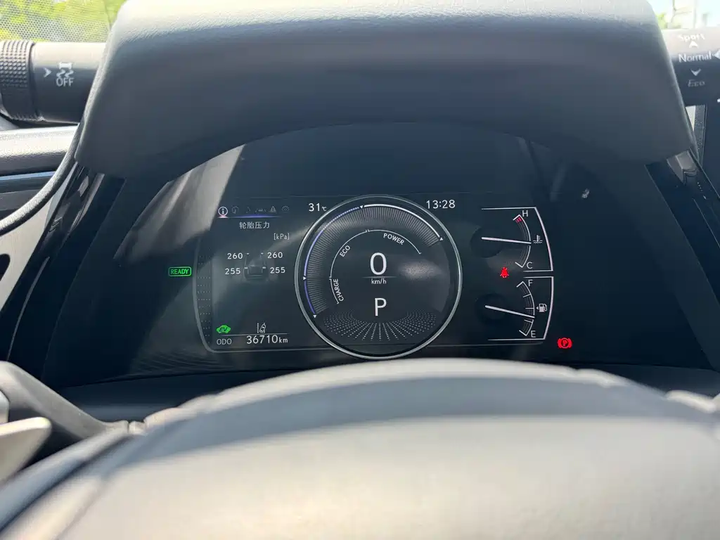Lexus ES — миниатюра 14