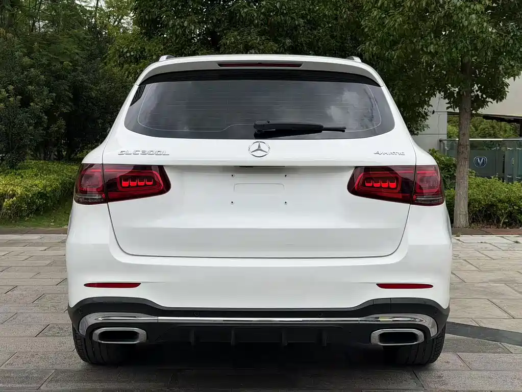 Mercedes-Benz GLC — миниатюра 8