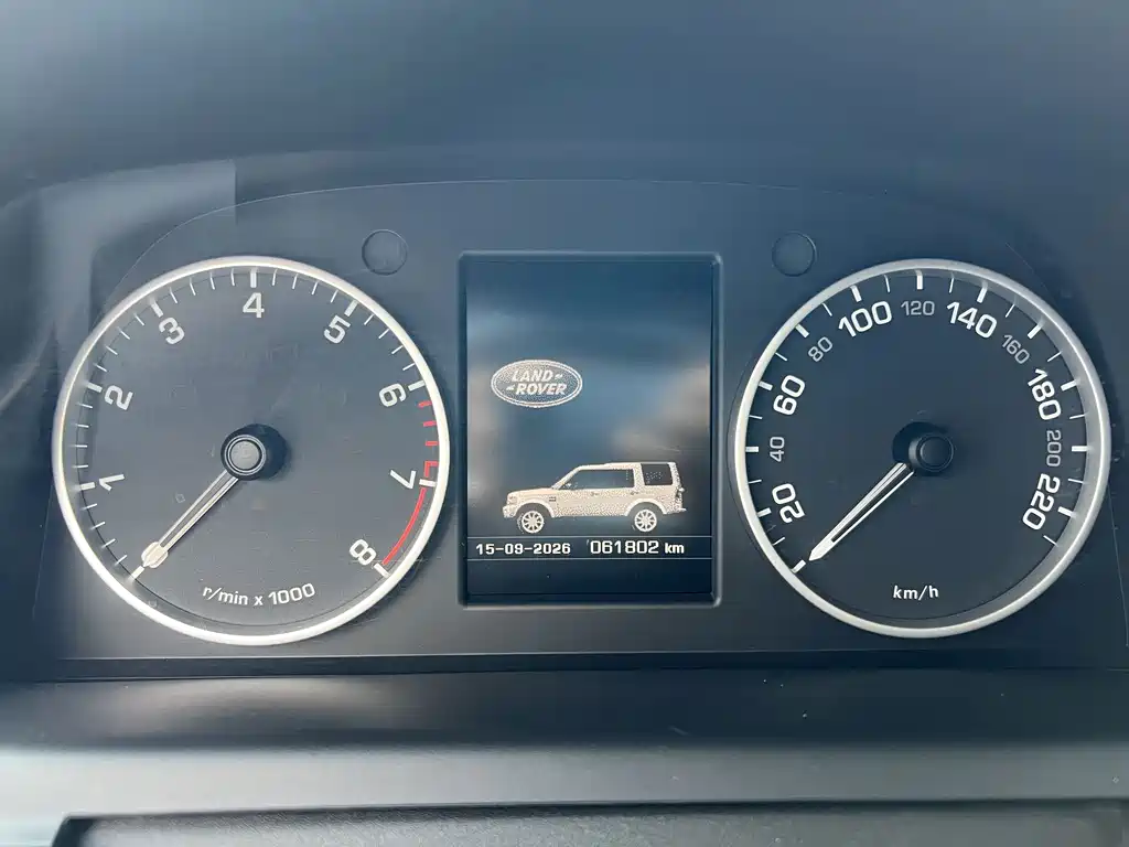 Land Rover Discovery — миниатюра 8