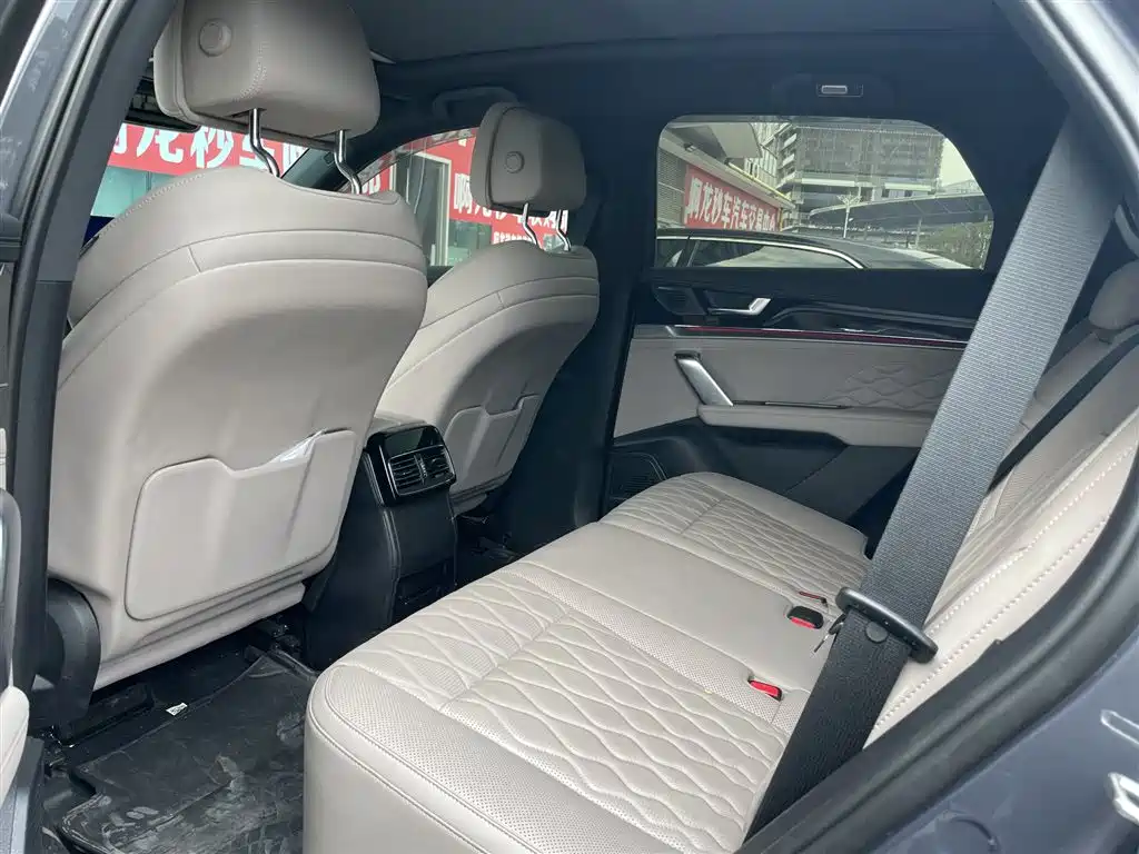 BYD Tang New Energy — миниатюра 5
