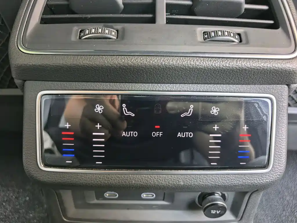 Audi A6L — миниатюра 11
