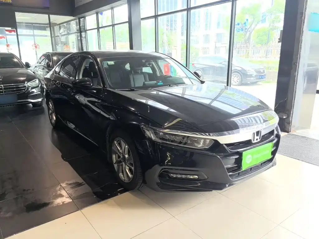 Honda Accord — миниатюра 4