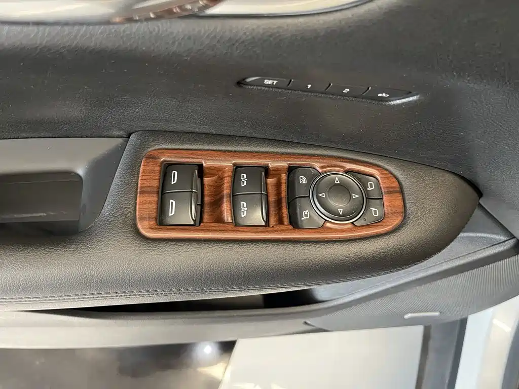 Cadillac XT5 — миниатюра 25