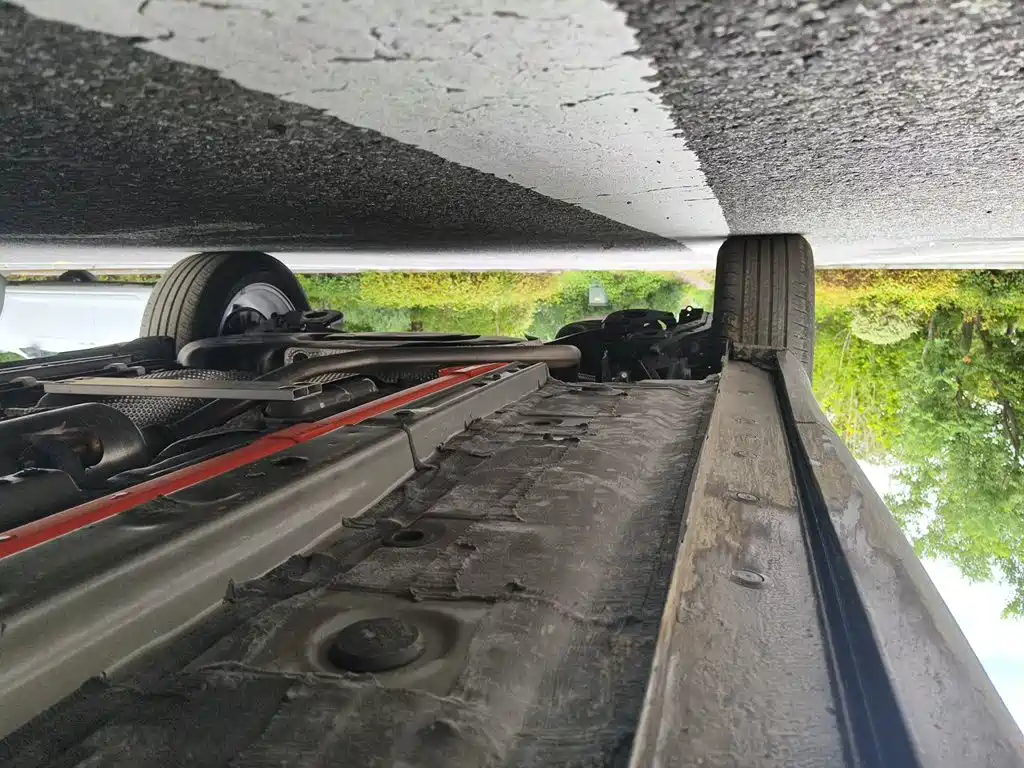 Toyota Corolla Cross — миниатюра 17