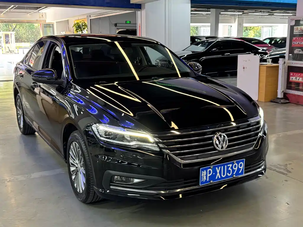 Volkswagen Lavida — миниатюра 4
