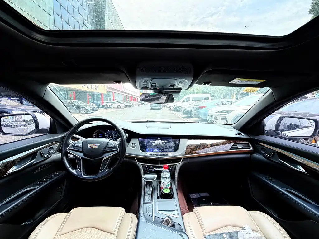 Cadillac CT6 — миниатюра 10