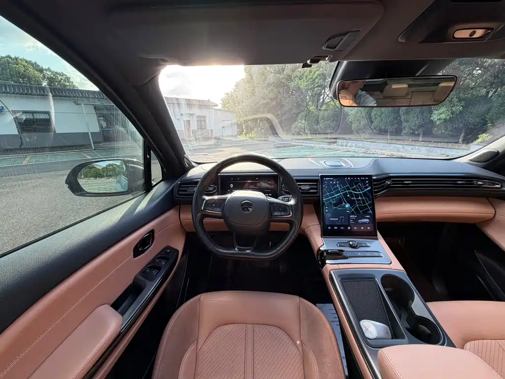 NIO ES6 — миниатюра 10