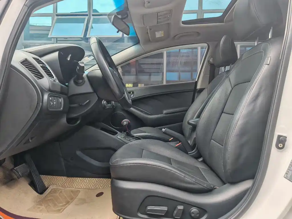 Kia K3S — миниатюра 5