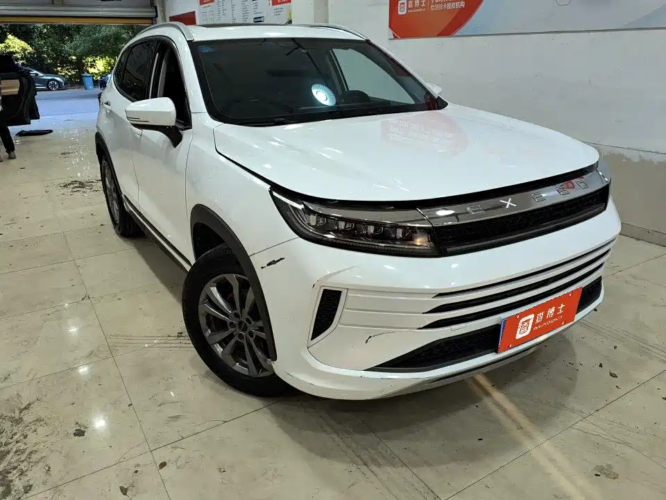 Exeed Zhaofeng — миниатюра 2