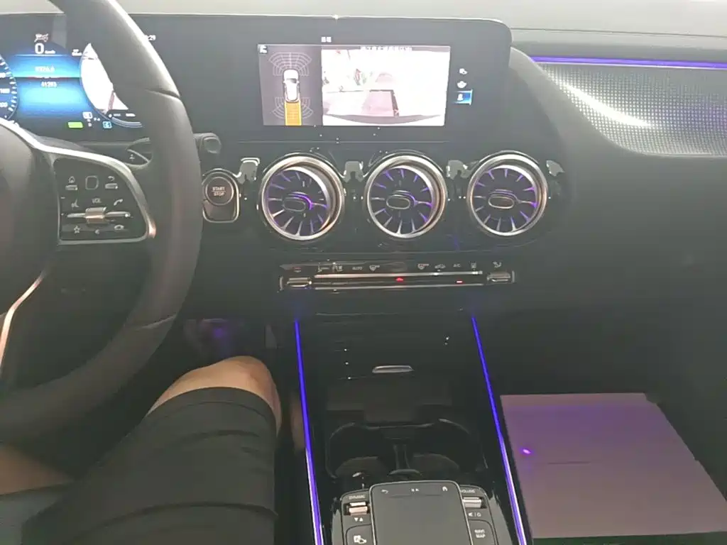 Mercedes-Benz EQA — миниатюра 14
