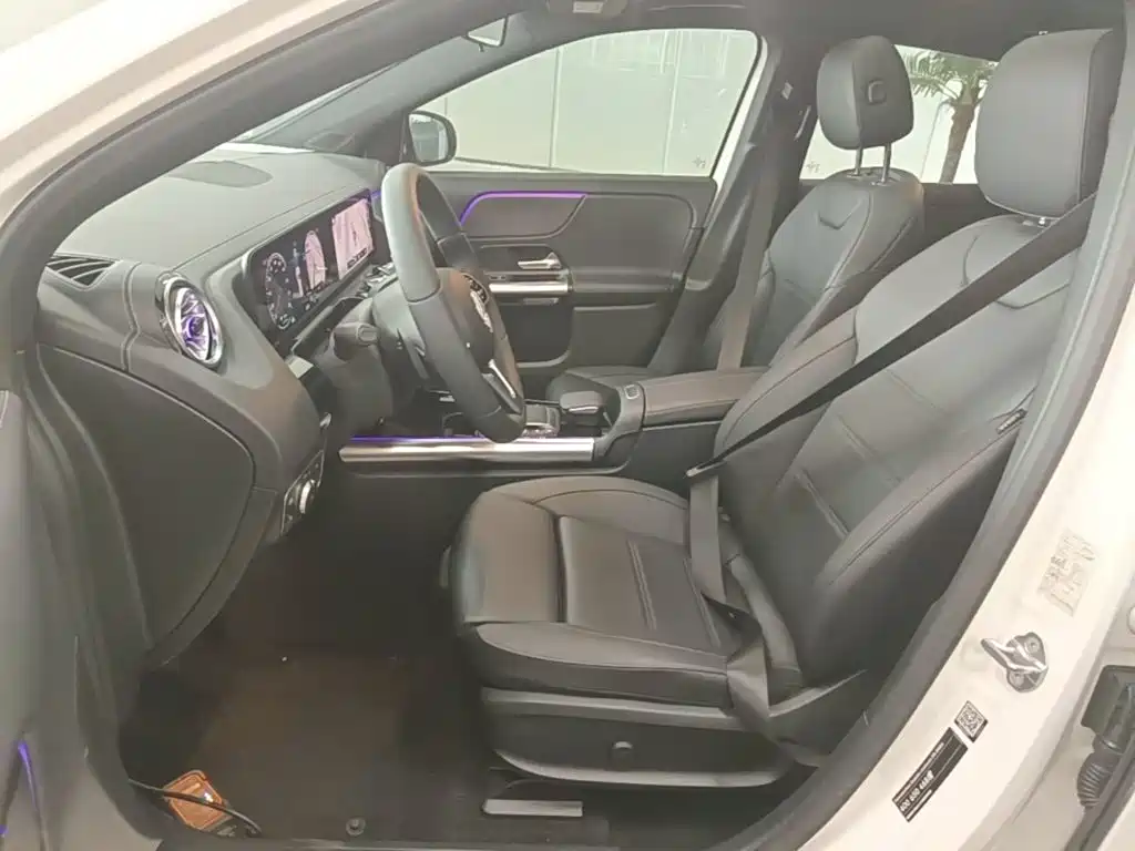 Mercedes-Benz EQA — миниатюра 15