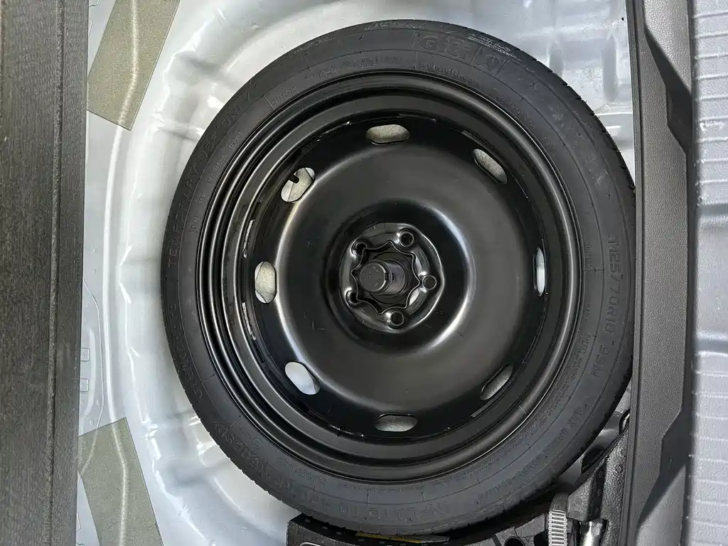 Volkswagen T-Roc — миниатюра 23