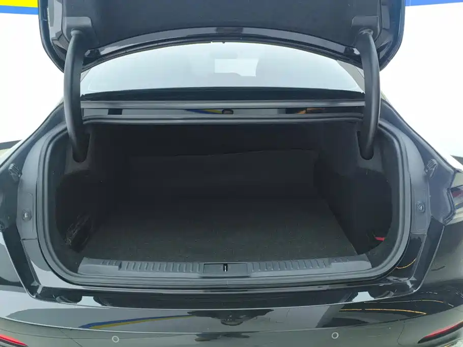 Lincoln Z — миниатюра 4