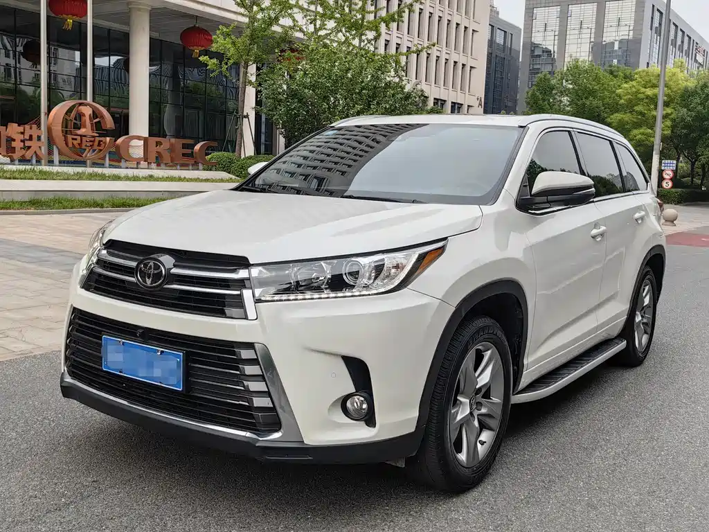 Toyota Highlander 2020