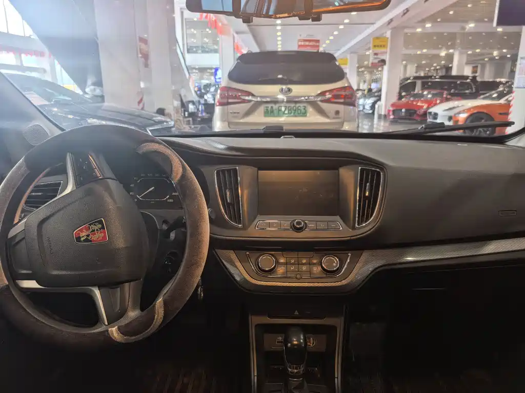 Roewe 360 — миниатюра 8