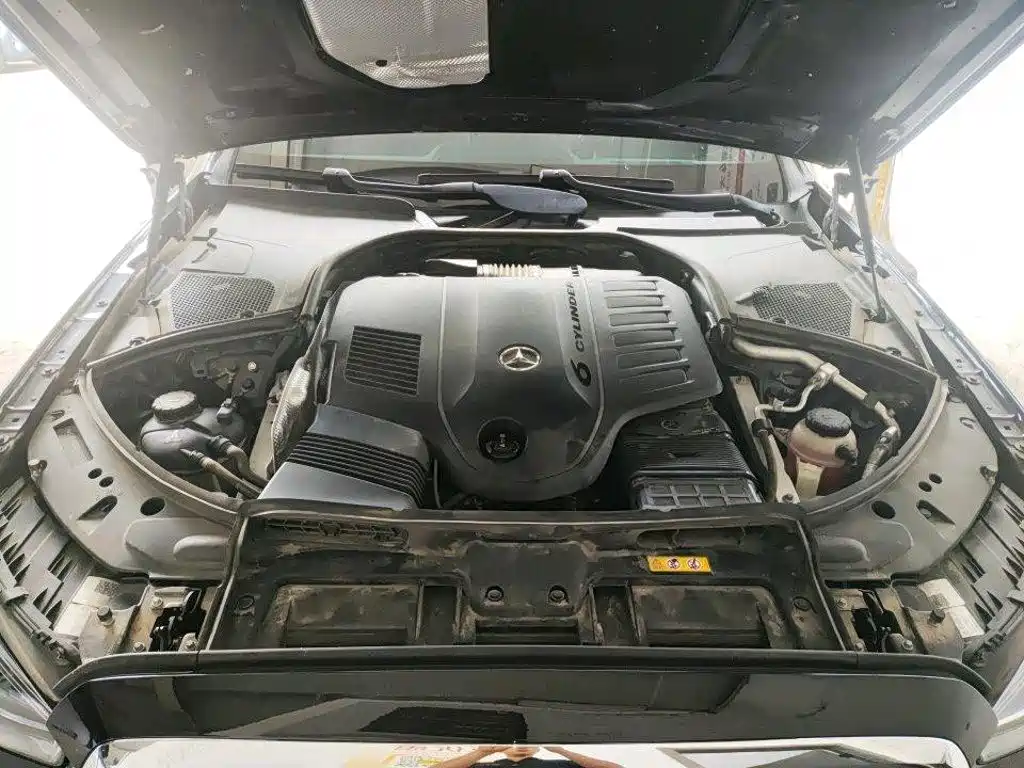 Mercedes-Benz S-Class — миниатюра 10