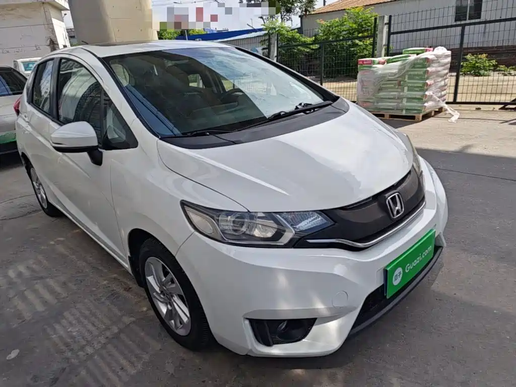Honda Fit — миниатюра 4