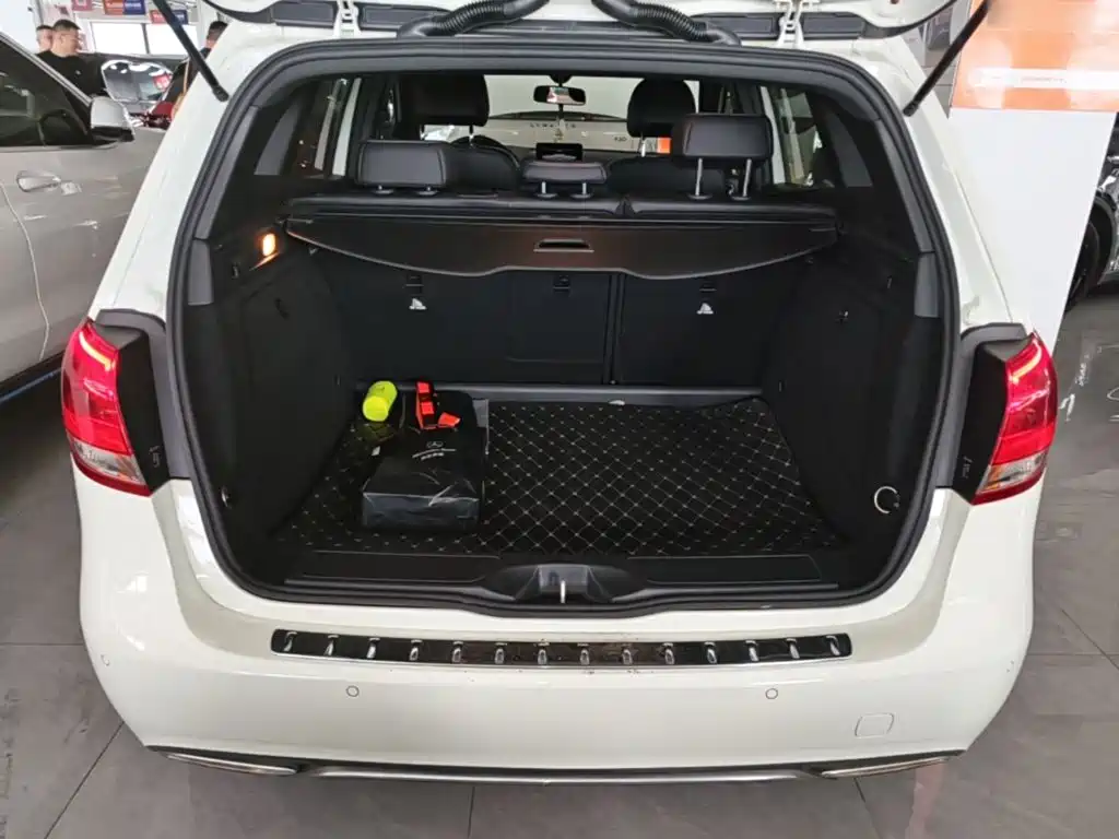 Mercedes-Benz B-Class — миниатюра 19