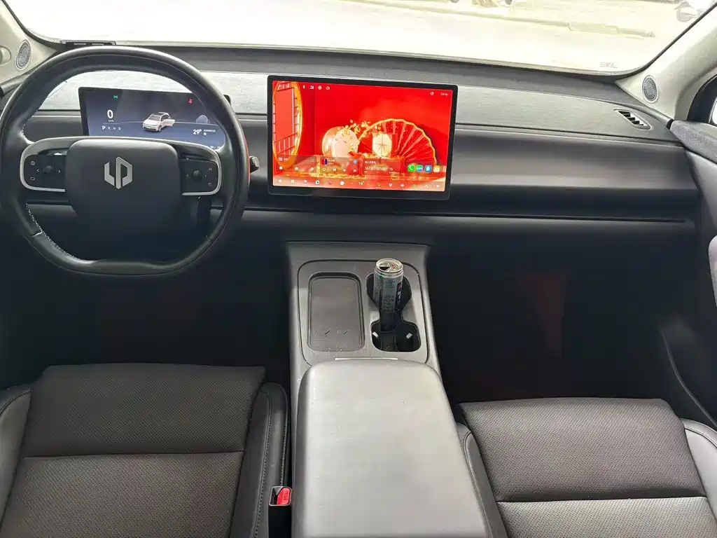 Leapmotor Leapmotor C10 — миниатюра 6