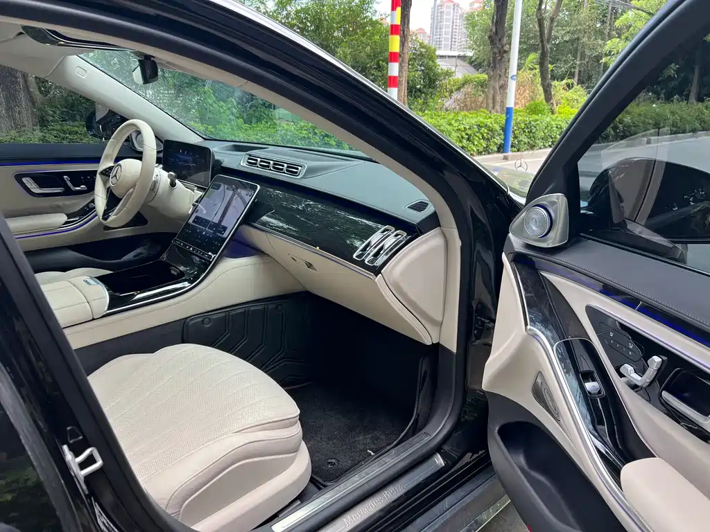 Mercedes-Benz S-Class — миниатюра 6