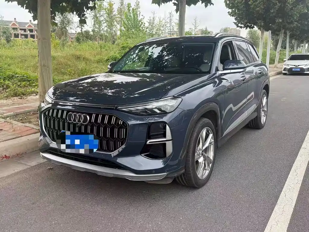 Audi Q6