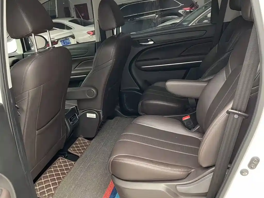 GAC Motor Trumpchi M6 — миниатюра 14