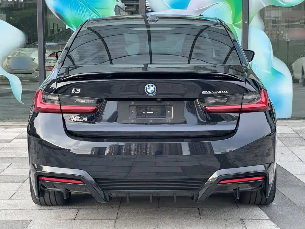 BMW i3 — миниатюра 10