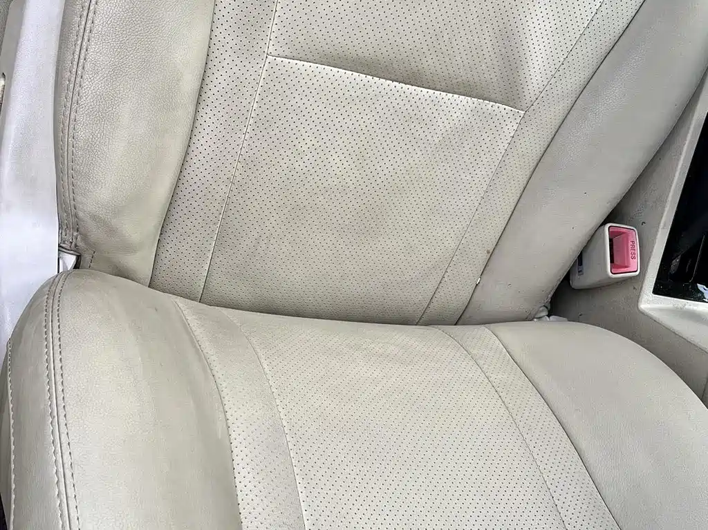 BYD G6 2013 2.0L MT Luxury