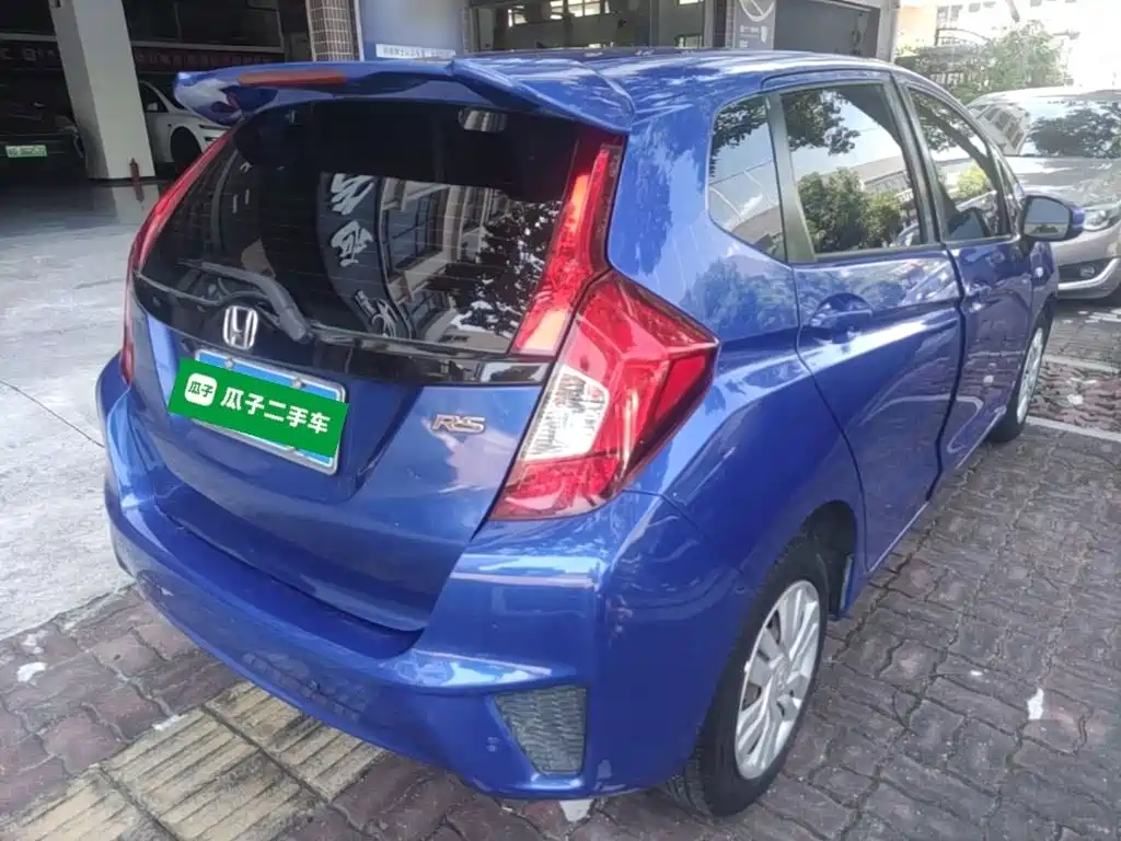 Honda Fit — миниатюра 7