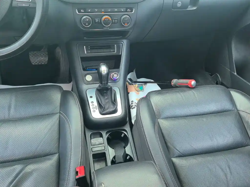Volkswagen Tiguan — миниатюра 14