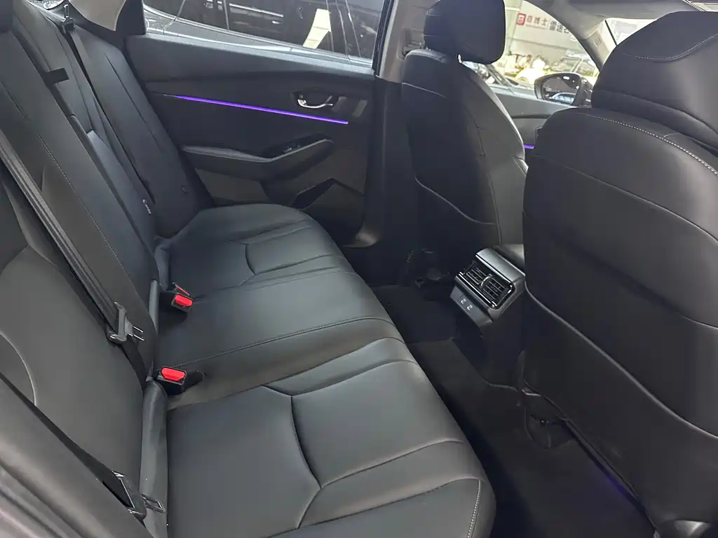 Honda Accord — миниатюра 11