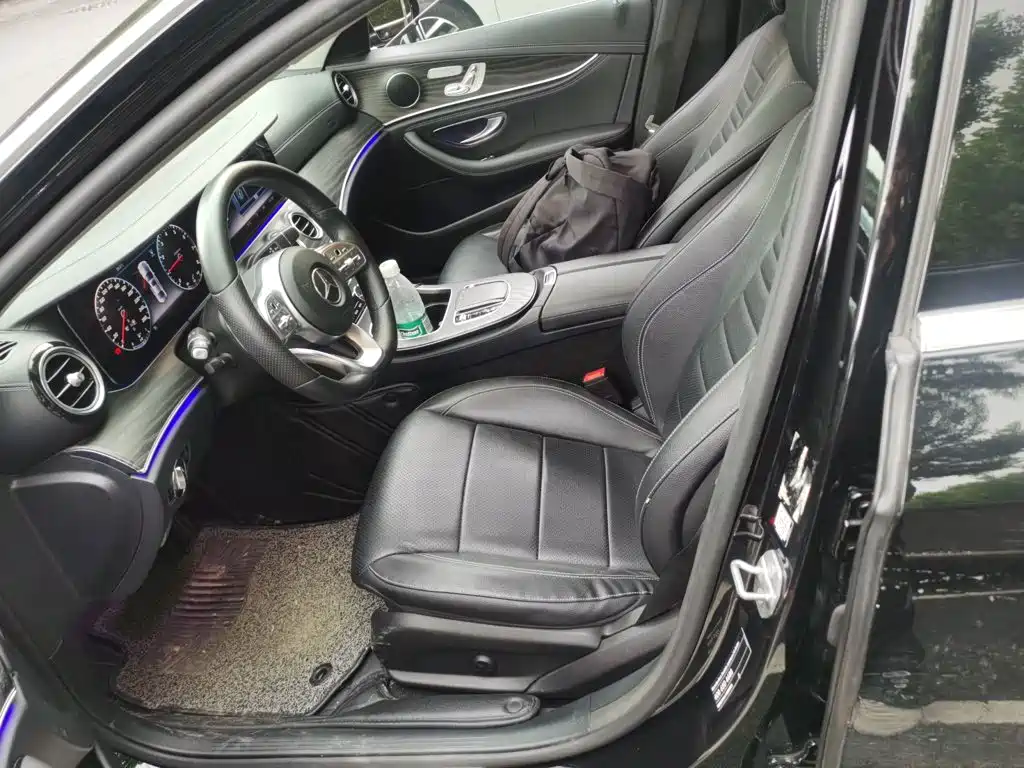 Mercedes-Benz E-Class — миниатюра 16