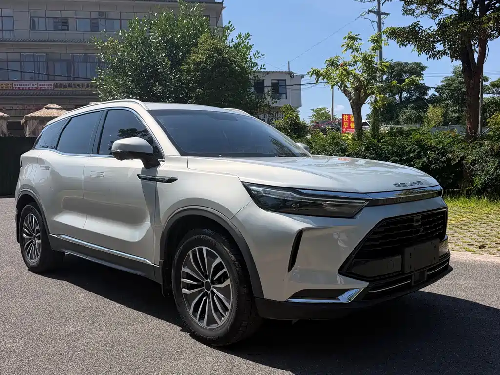 BAIC X7 — миниатюра 3