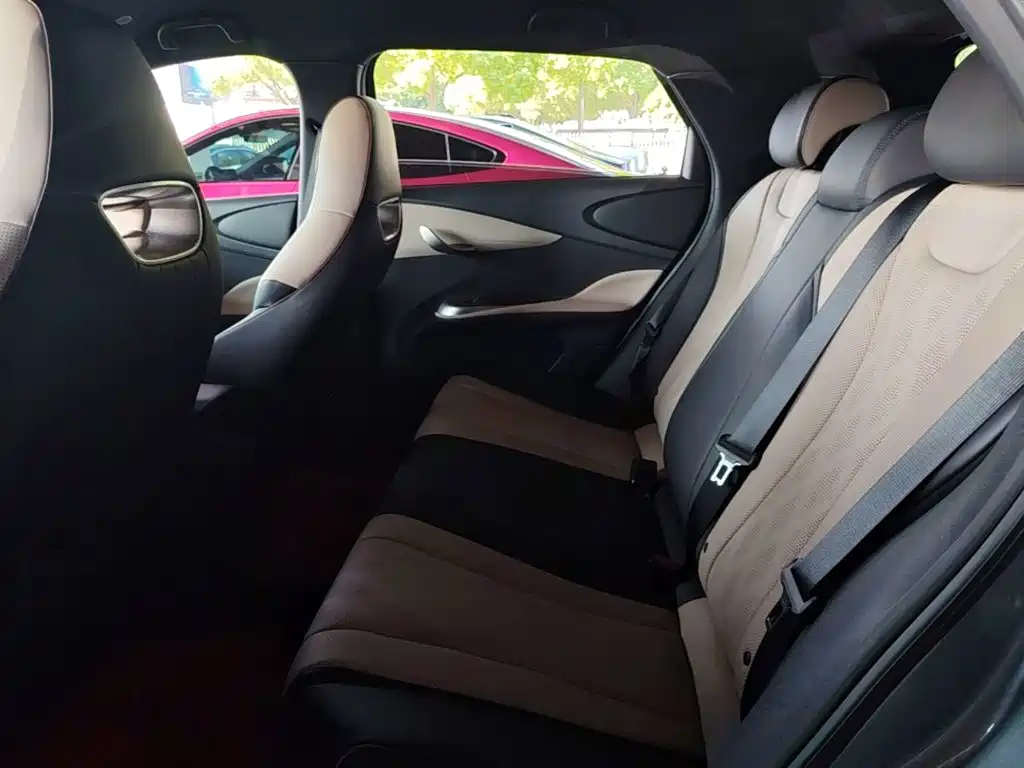 BYD Dolphin — миниатюра 17