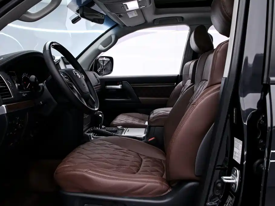 Toyota Land Cruiser — миниатюра 15