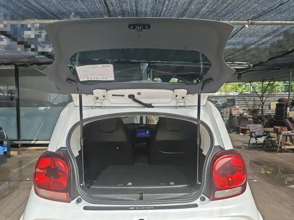 Roewe Clever — миниатюра 19